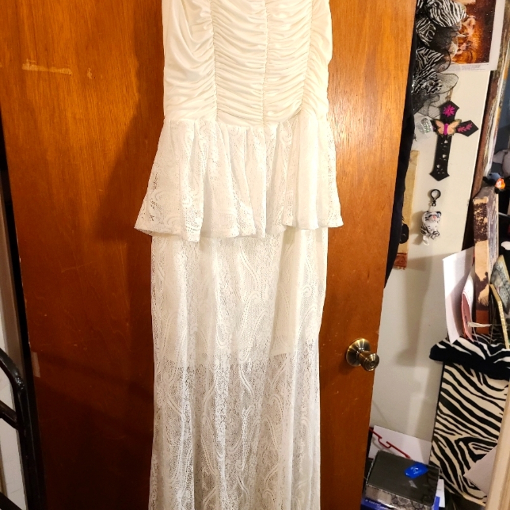Long lace dress 1x